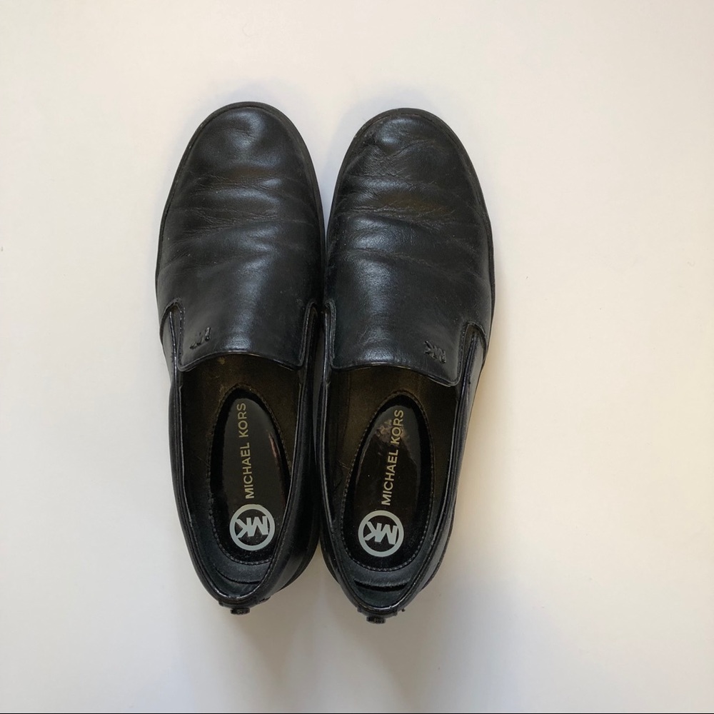 Micheal Kors flats